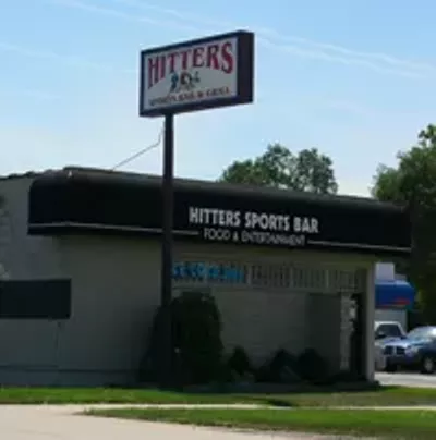 Image: Hitters Sports Bar and Grill