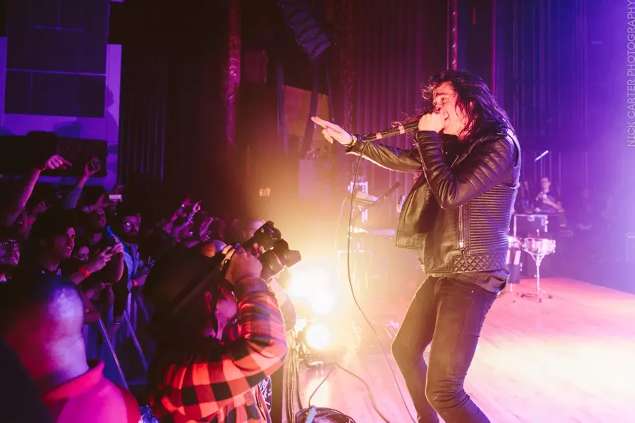 Image: Holy photos! 51 shots from Underoath at ROMT