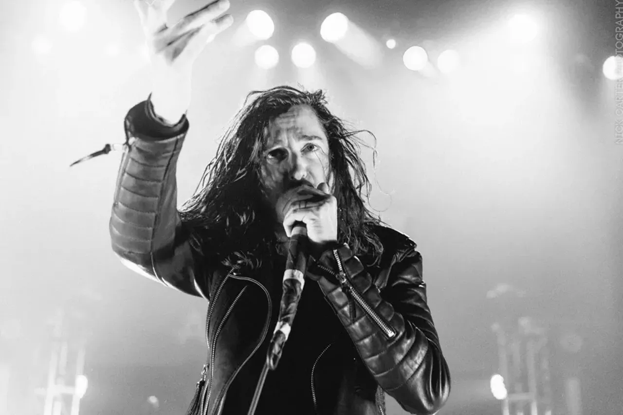 Image: Holy photos! 51 shots from Underoath at ROMT