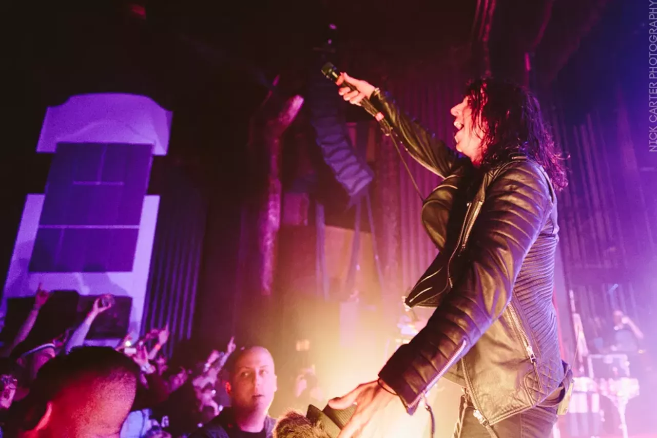 Image: Holy photos! 51 shots from Underoath at ROMT