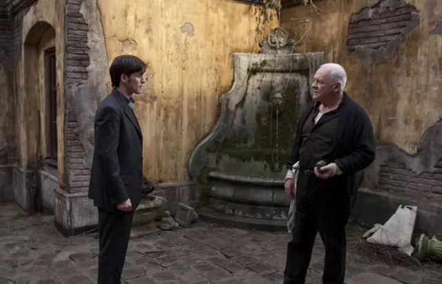 Hopkins (right): "What did you expect? Spinning heads?"