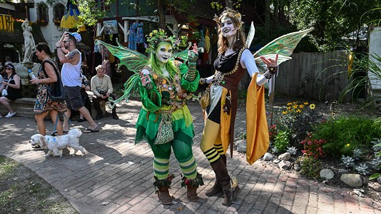 Huzzah! Photos from Michigan Renaissance Festival’s ‘Vikings Invasion’ weekend