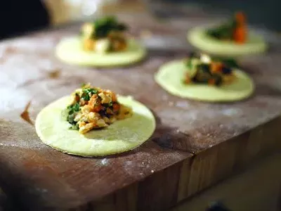 Detroit pop-up restaurant Stuffed creates delicacies that are little, but loaded.