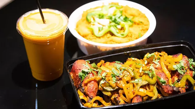 Image: Indian carry-out spot Pink Garlic has become an Oak Park fave — but this reviewer sees room for improvement