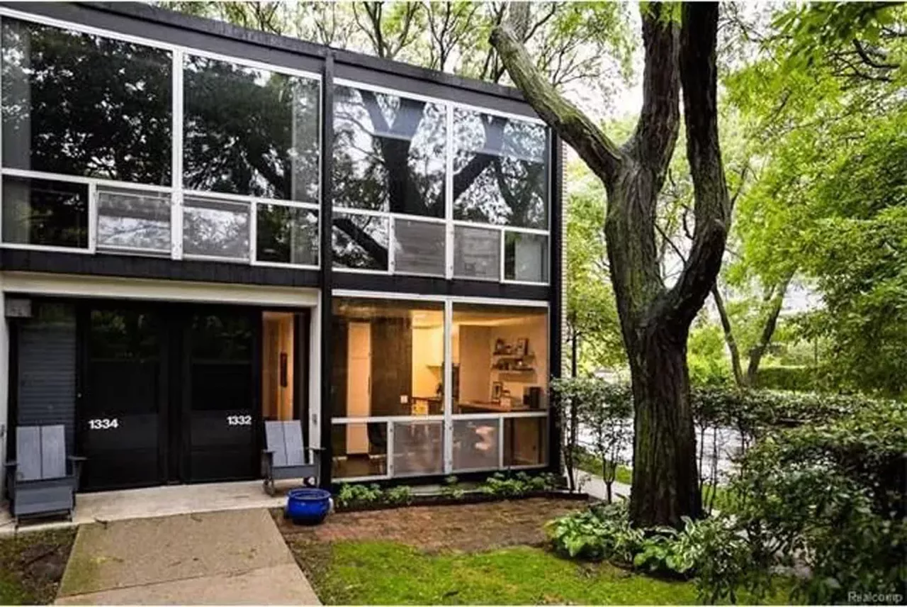 1332 Joliet Pl. Asking price: $349,000 Right near Lafayette Park, this townhome has big windows and is newly renovated. It was bult in 1959, so it has some history with a modern twist.