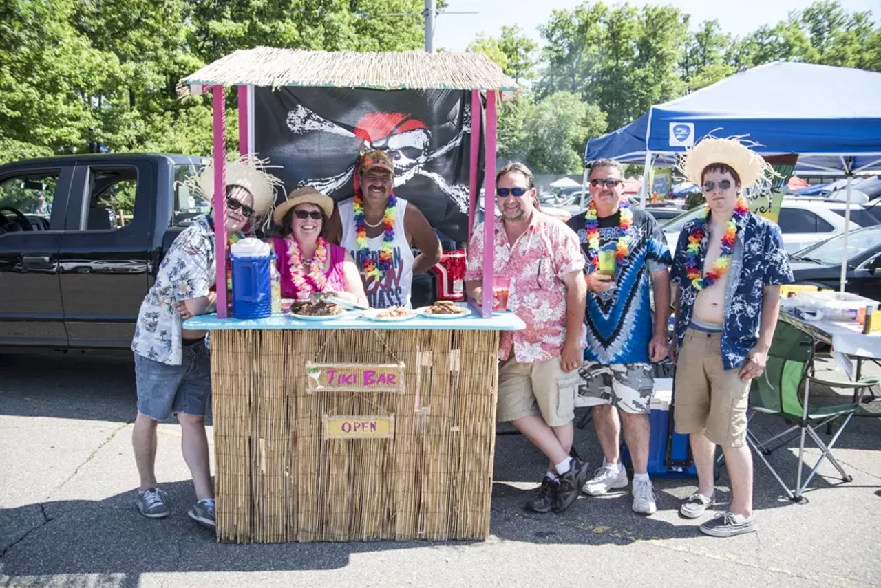 Image: It was a Parrothead Paradise: Jimmy Buffett at DTE Energy Music Theatre