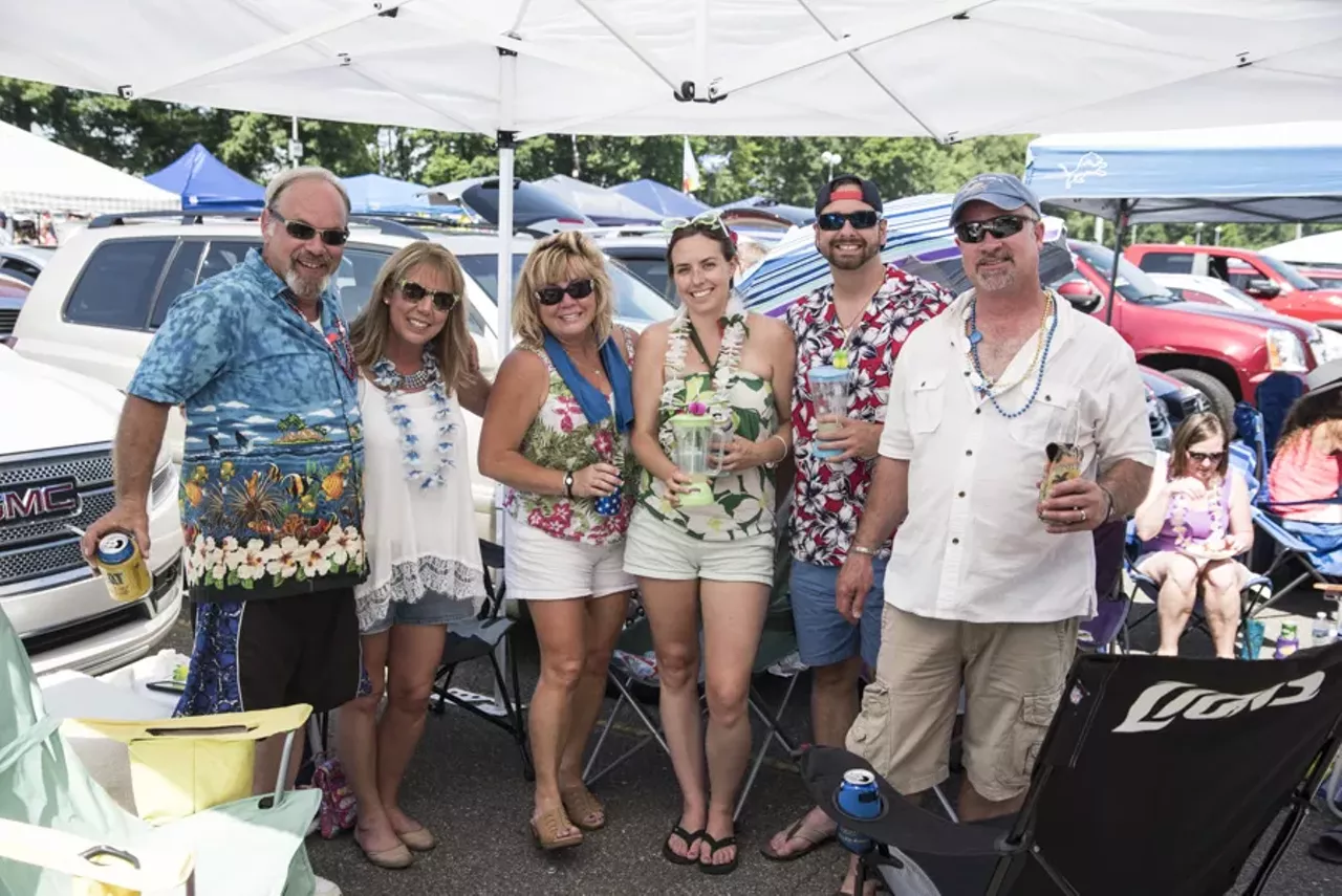 Image: It was a Parrothead Paradise: Jimmy Buffett at DTE Energy Music Theatre