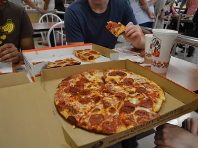 Pizza, pizza.