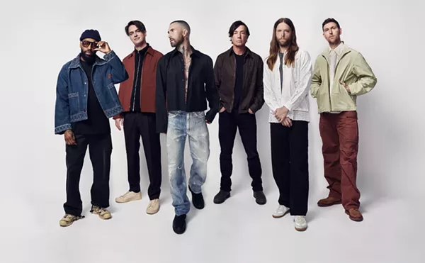 Image: Maroon 5: LOVE IS LIKE Tour