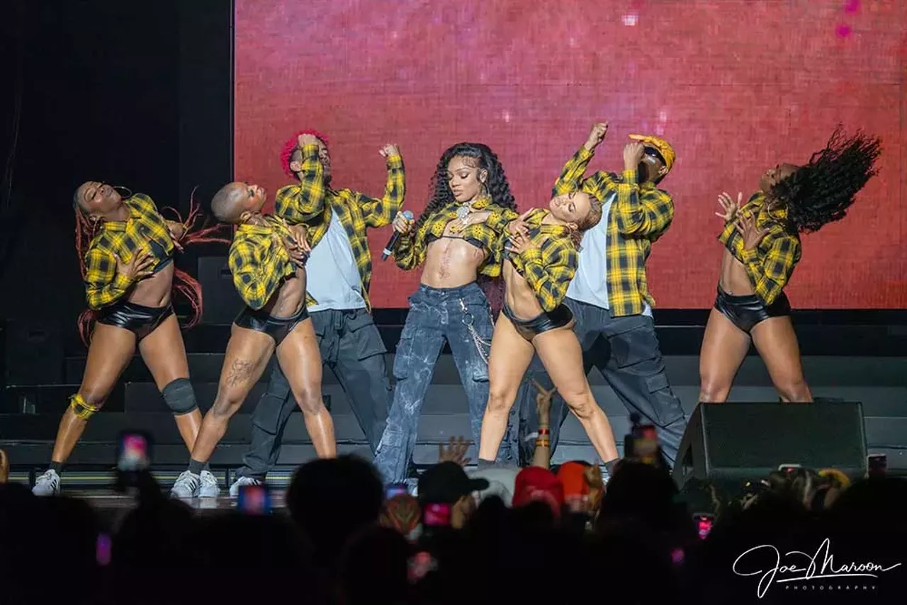Image: Megan Thee Stallion gives Detroit a whole lot of ass and bad bitch energy on Hot Girl Summer Tour