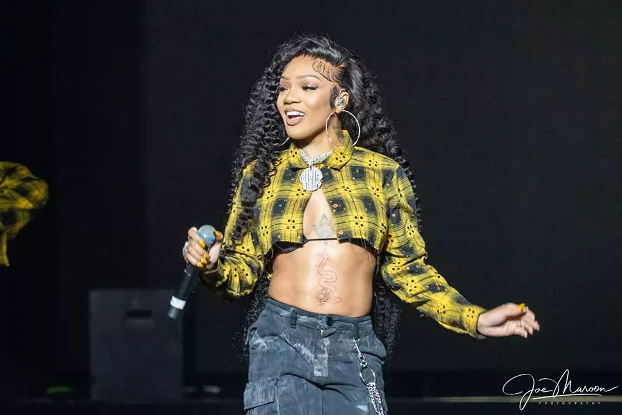 Image: Megan Thee Stallion gives Detroit a whole lot of ass and bad bitch energy on Hot Girl Summer Tour