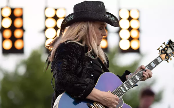 Image: Melissa Etheridge Rise