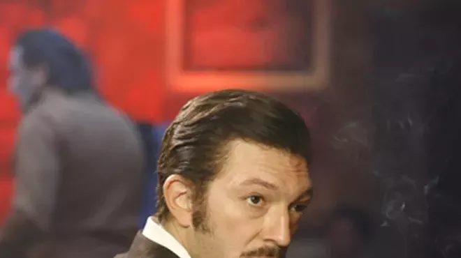Mobster Mesrine: &quot;It's true, chicks dig me.&quot;