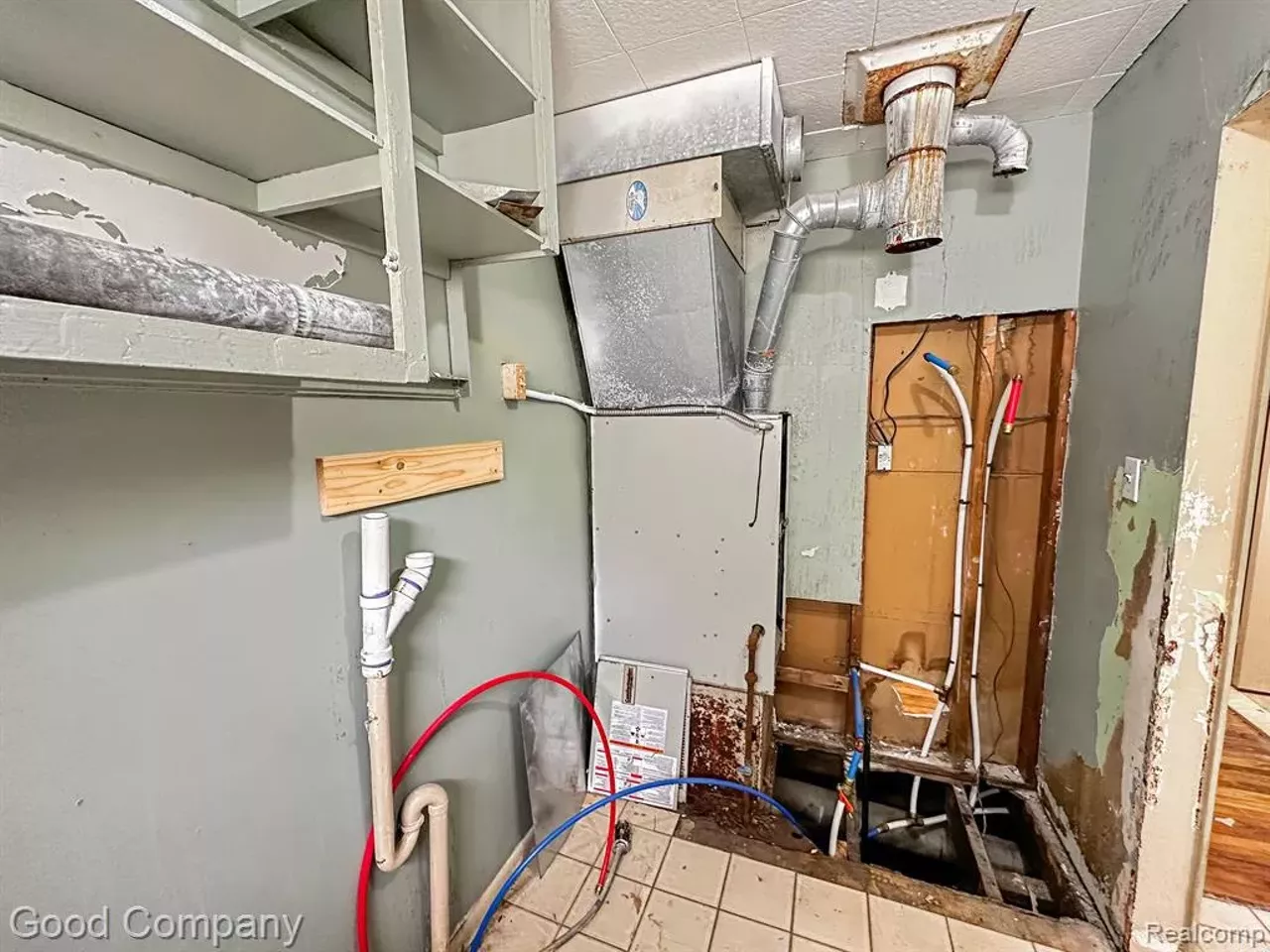 Image: Metro Detroit house listed at just $1