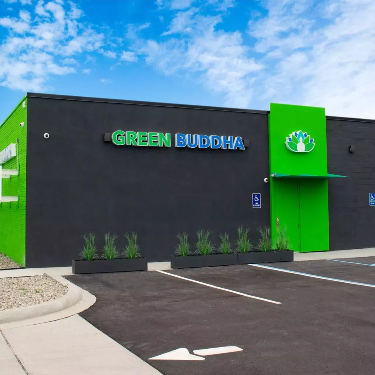  Best Marijuana Dispensary for a Beginner (Oakland): Green Buddha 1921 Hilton Rd., Ferndale; 248-965-3911; shopgreenbuddha.com