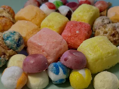 Hey! Captain offers unique, freeze-dried takes on cannabis edibles.