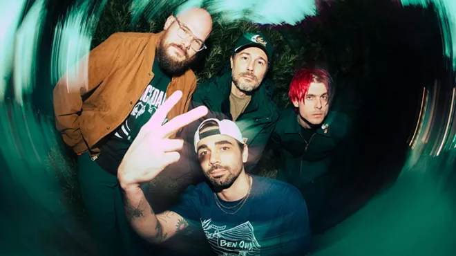 Image: Microwave w/ Anthony Green