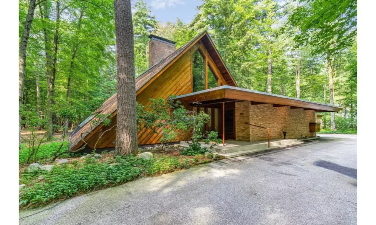11 Snowfield Ct., Midland, MI 48640