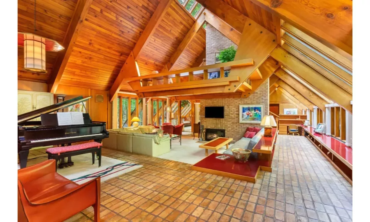 Midland masterpiece created by renowned Michigan architect for sale