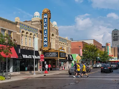 Image: U-M canceling some on-campus student housing contracts, will ramp up COVID-19 restrictions next semester