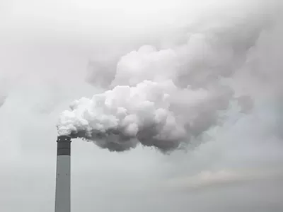 Image: Environmentalists warn AK Steel of impending lawsuit for exceeding air pollution limits