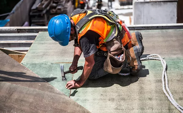 Image: Why CRM Platforms Are Making Waves in the Roofing Industry