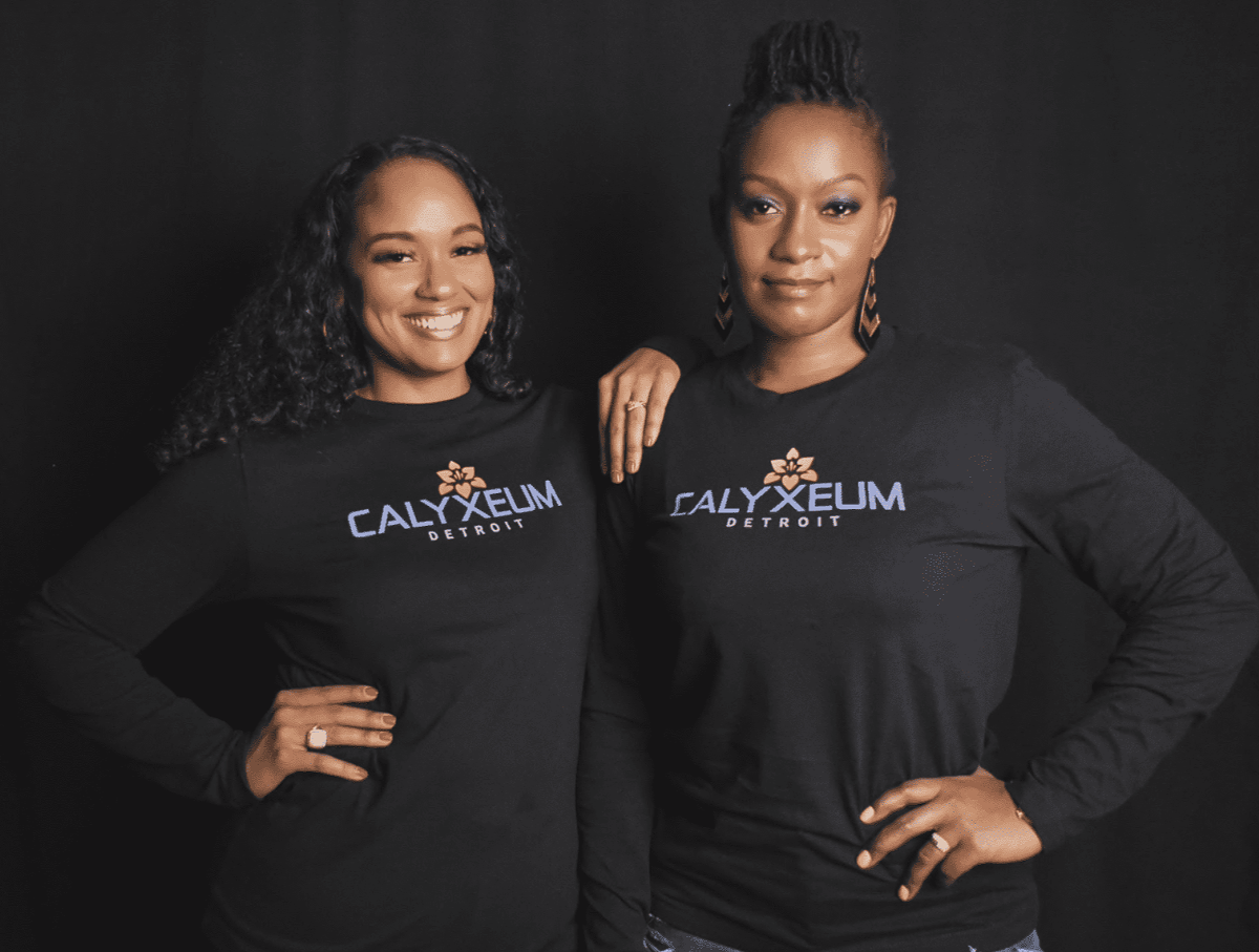 Image: Calyxeum CEO Rebecca Colett (left) and Calyxeum COO LaToyia Rucker (right) are co-owners of Detroit’s newest dispensary, Moses Roses Powered By Calyxeum.