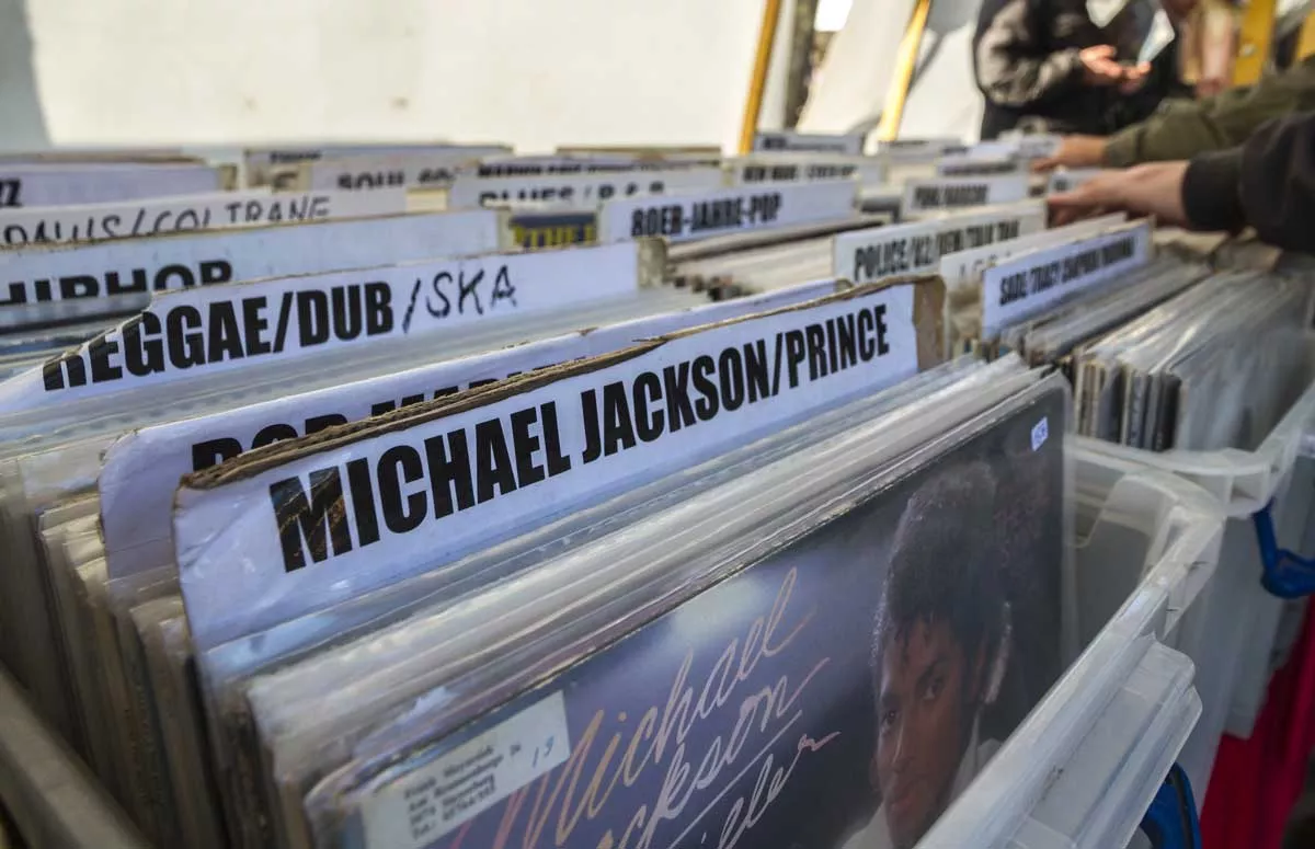 Image: Detroit’s Northern Lights Lounge celebrates 20 years of Michael vs. Prince