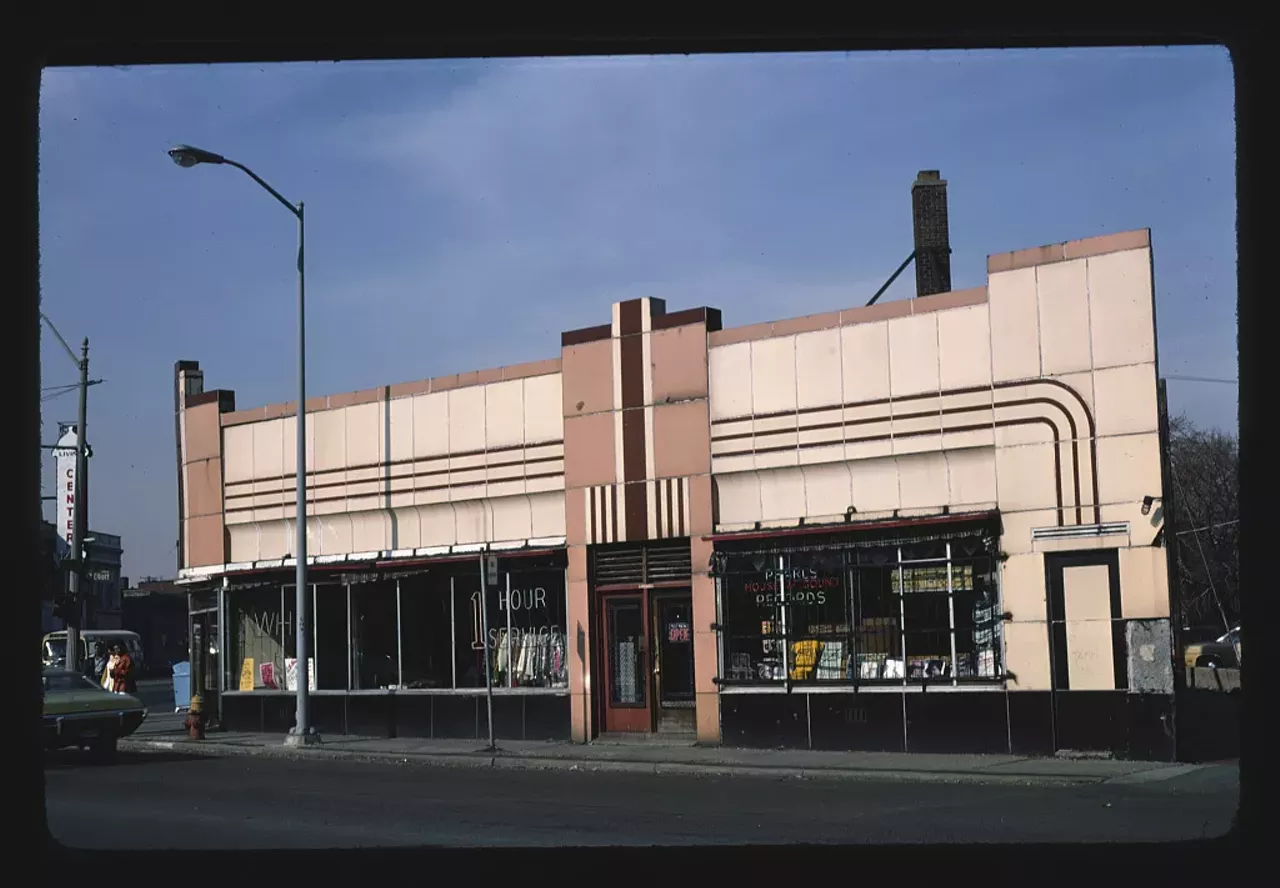 Tile Lock Stores, 6300 Gratiot & Mt. Elliot, Detroit, Michigan (1976) Photo via John Margolies Roadside America Photograph Archive