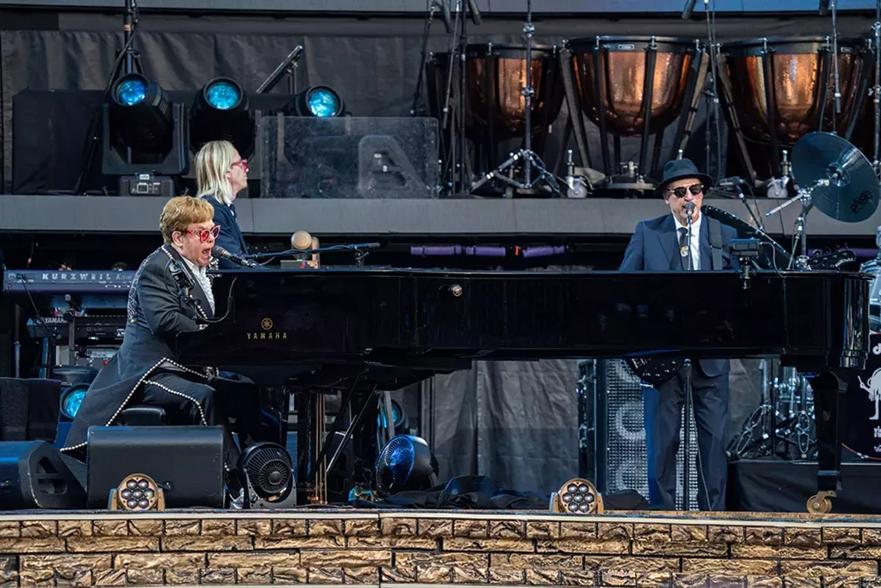 Image: Photos from Elton John’s final performance in Detroit