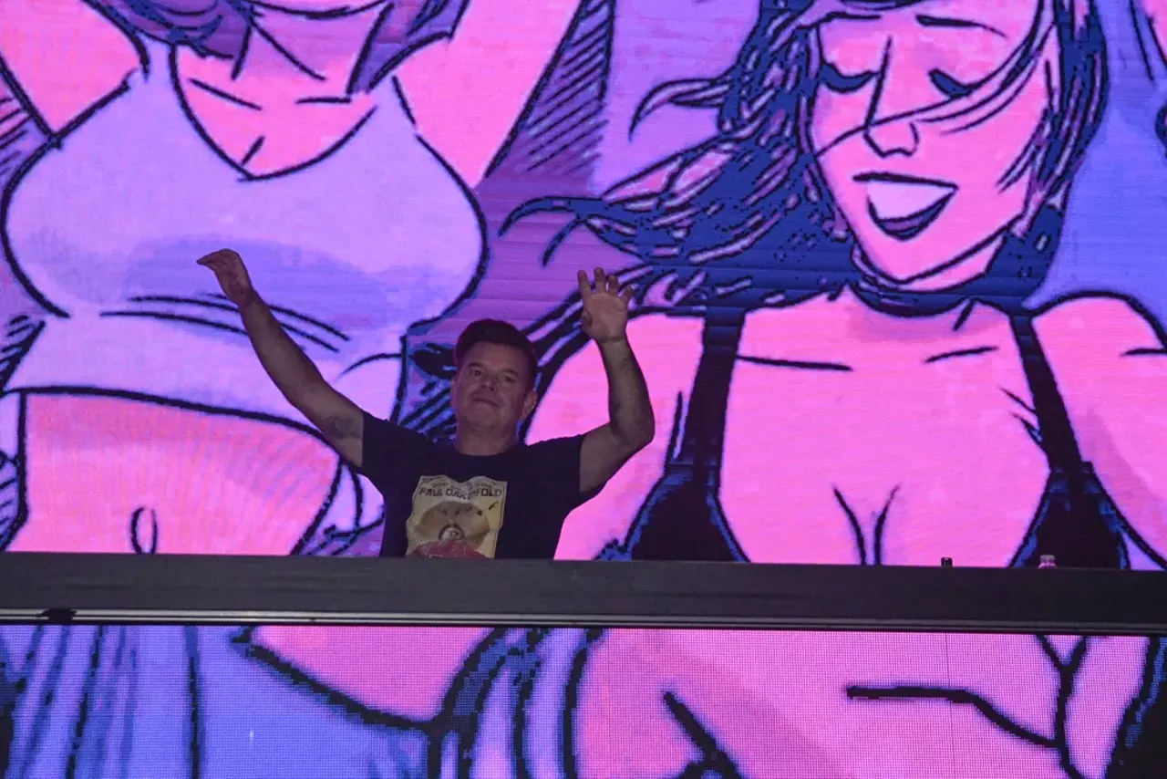 Image: Photos from Paul Oakenfold at Pontiac’s Elektricity