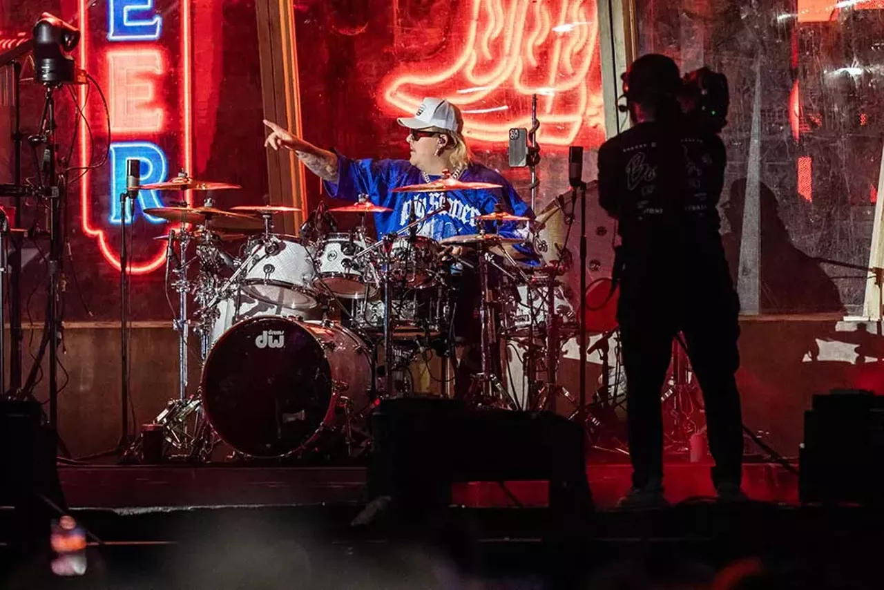 Image: Photos from Post Malone and Jelly Roll’s ‘Big Ass Stadium’ Tour stop in Detroit