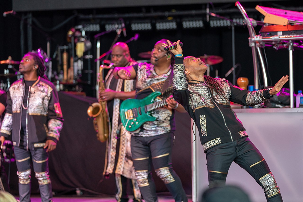 Photos from the Carlos Santana and Earth, Wind &amp; Fire concert at Pine Knob