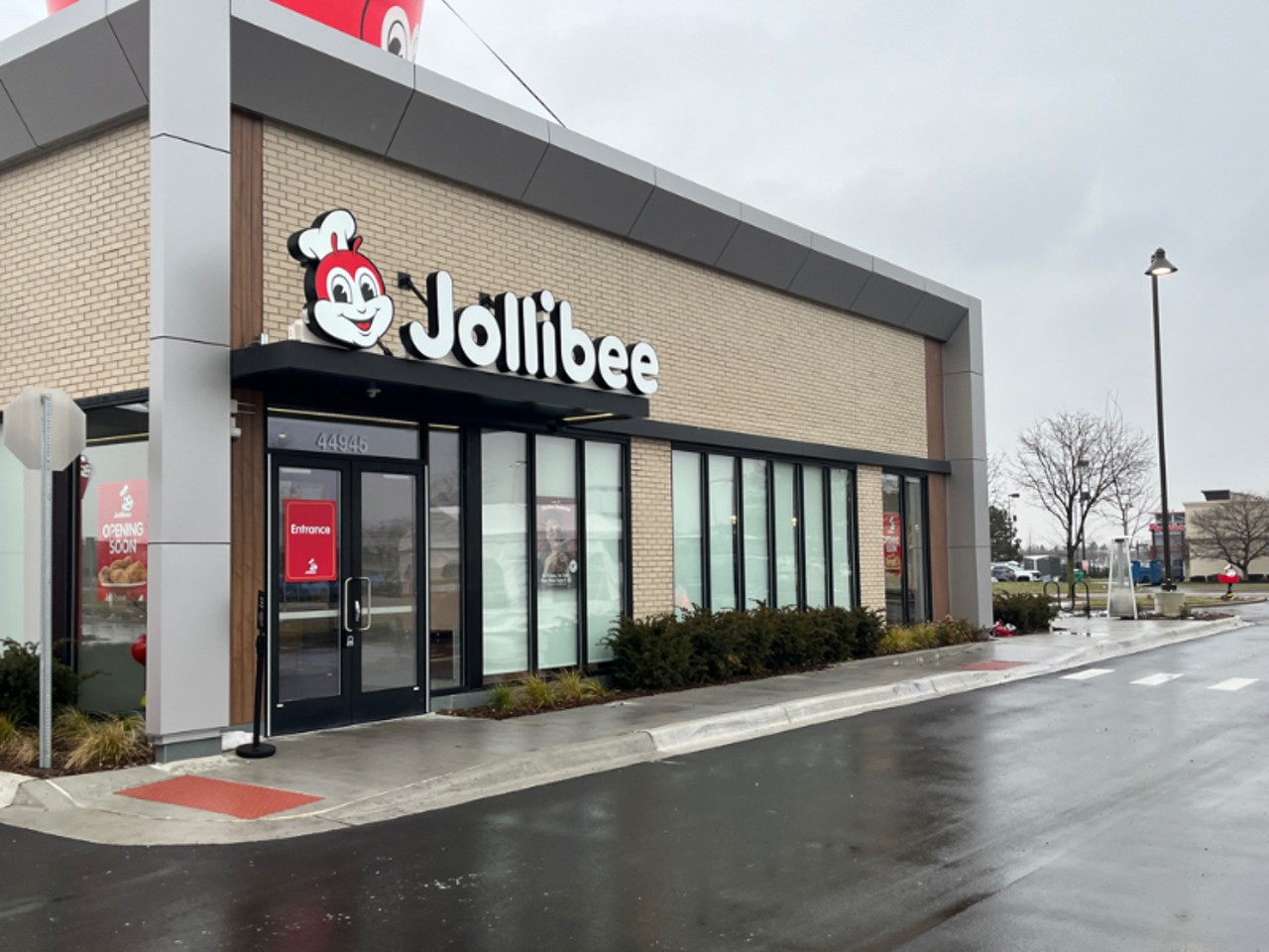 Photos of Jollibee’s first Michigan location in Sterling Heights