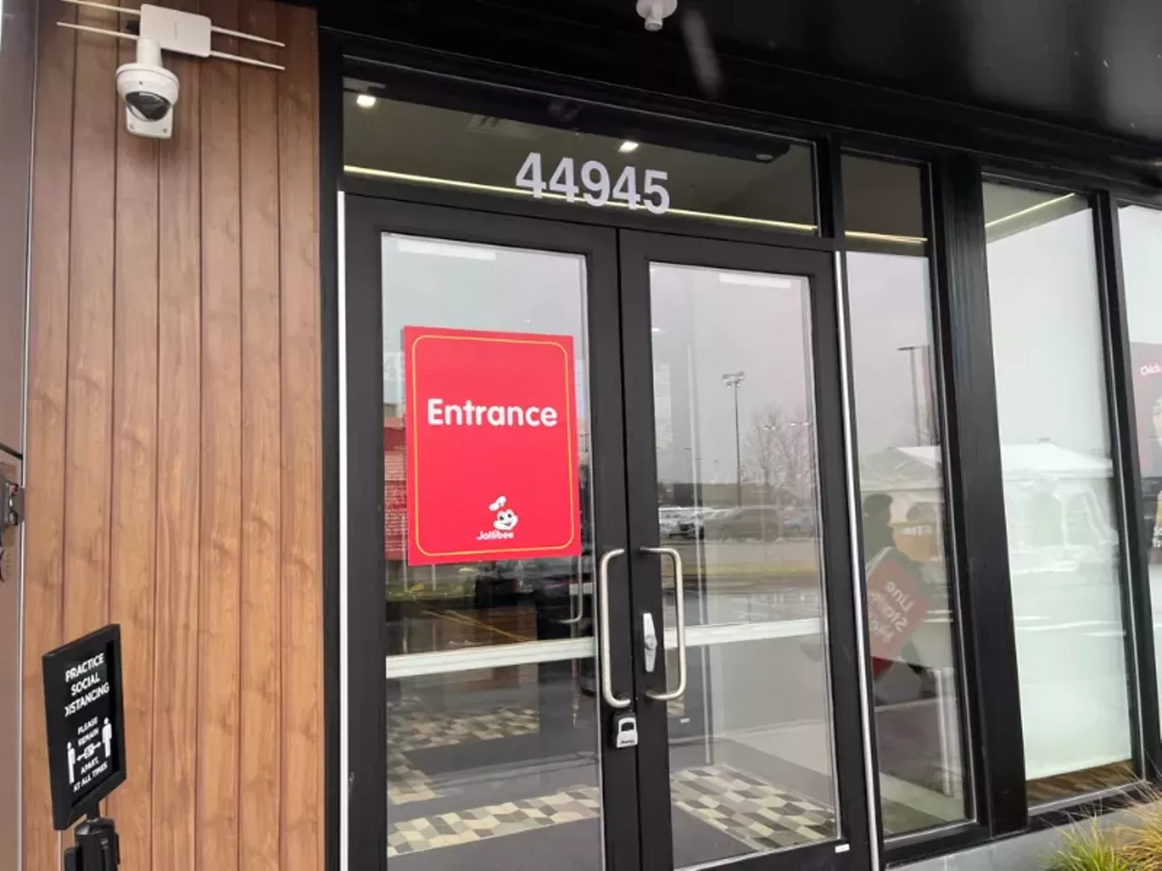 Image: Photos of Jollibee’s first Michigan location in Sterling Heights