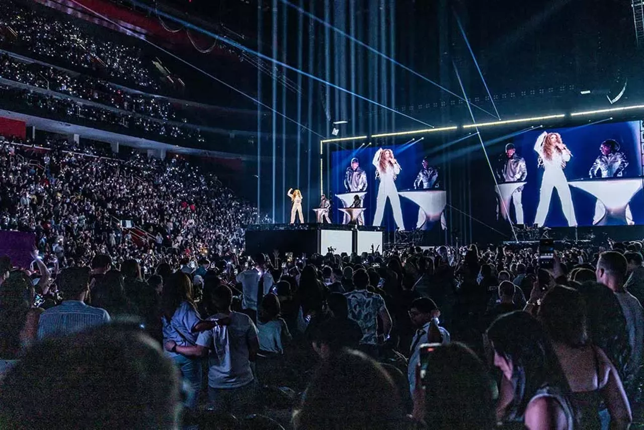 Image: Photos: Shakira at Little Caesars Arena