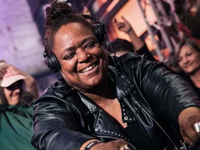 Kelli Hand aka K-Hand, who paved the way for Black women in the techno industry, has died at 56.