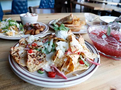 Image: Punch Bowl Social joins Detroit's gastropub scene