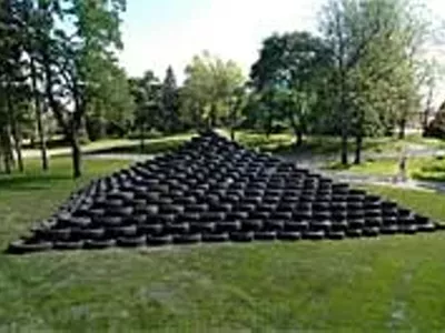 Image: Pyramid scheme