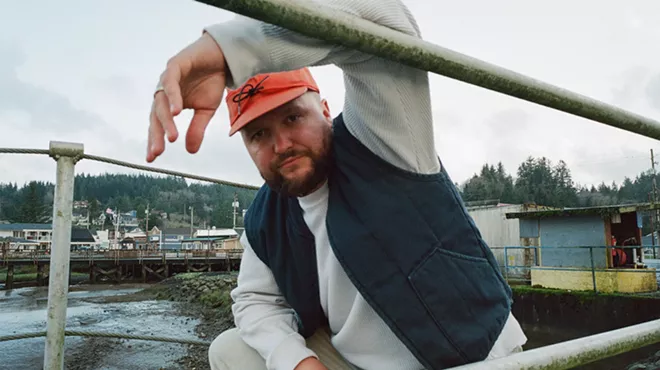 Image: Quinn XCII - LOOK! I'm Alive Tour