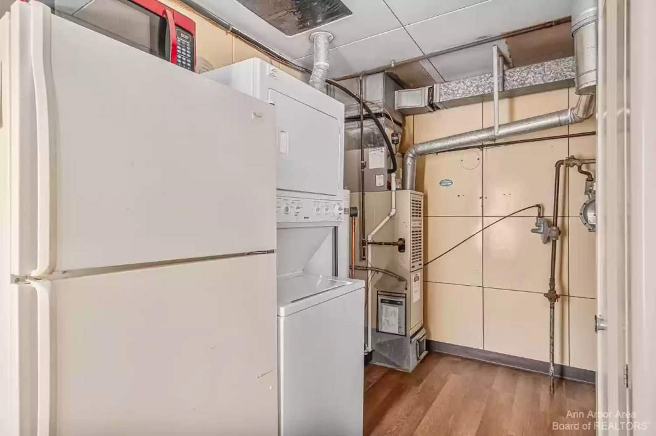 Image: Rare retro Lustron house is for sale in Ann Arbor