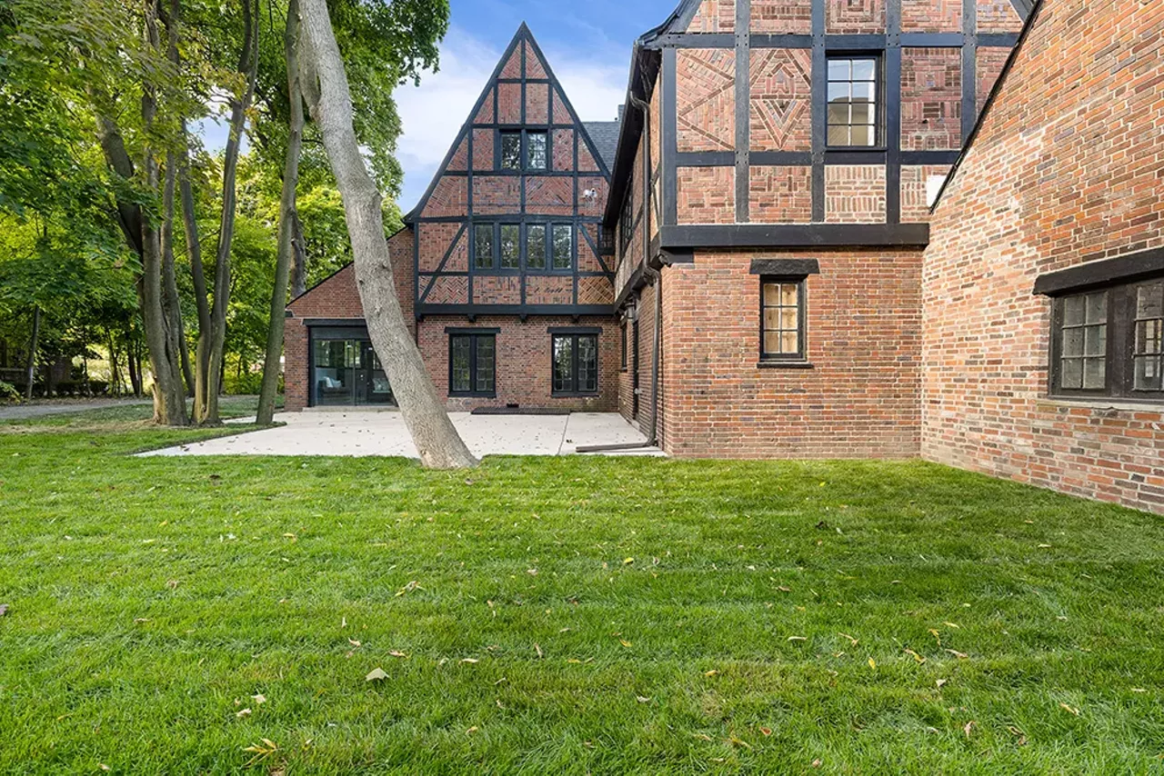 Image: Restored Detroit home near Manoogian Mansion gets price cut