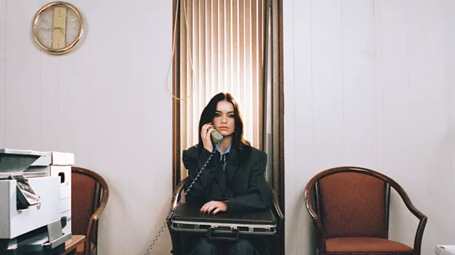 Image: Sara Kays - Reasons To Call You On Tour