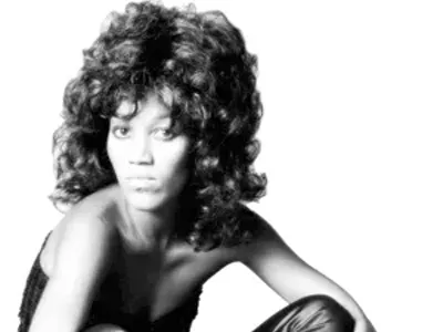 Image: Sharing 'the' Gloria Jones