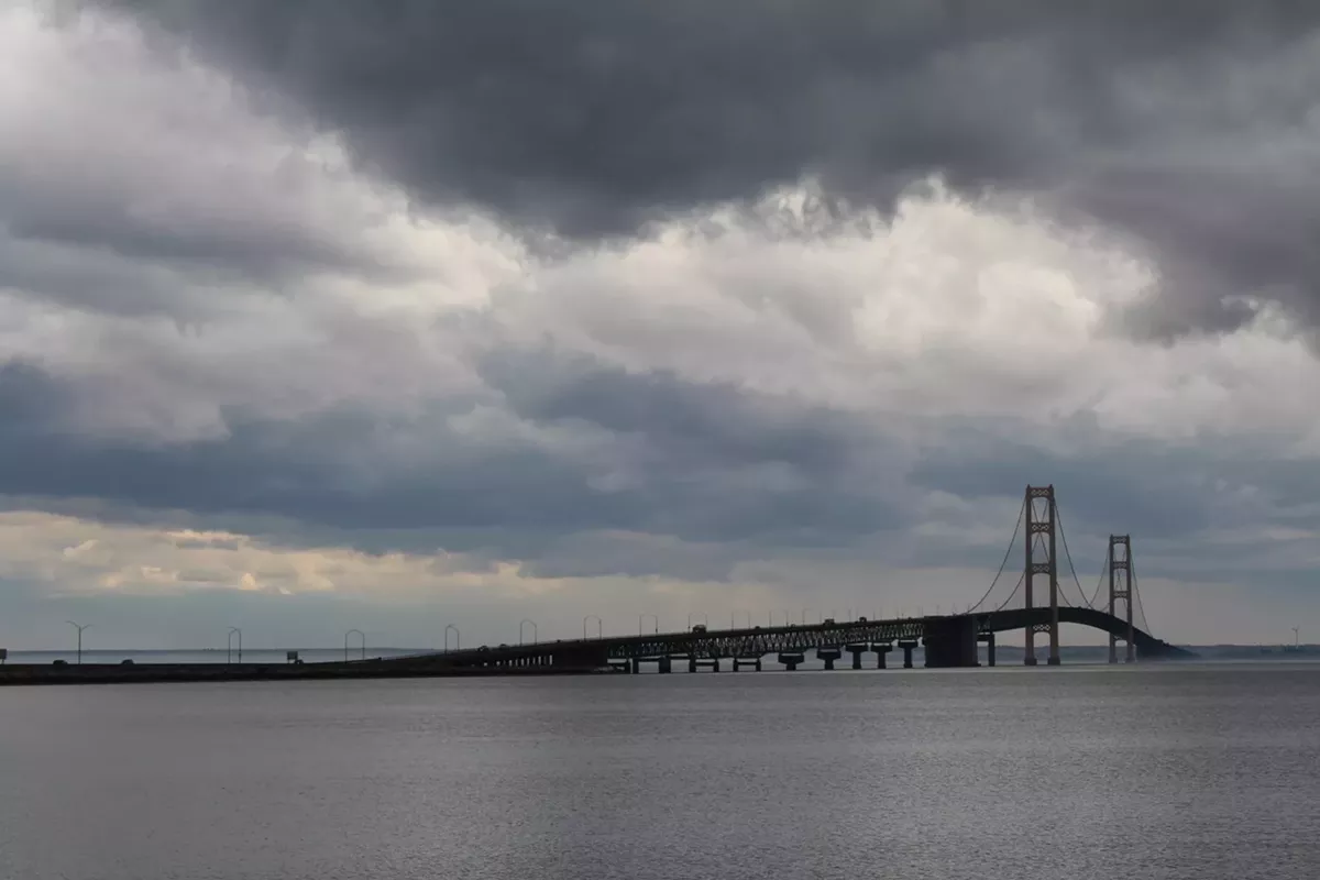 Image: Line 5 splits into twin pipelines just west of the Mackinac Bridge, and crosses along the lakebed for four miles.