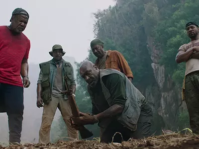 Isiah Whitlock Jr., Norm Lewis, Delroy Lindo, Clarke Peters, and Jonathan Majors in Da 5 Bloods.