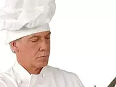 Image: Staying sharp in the kitchen