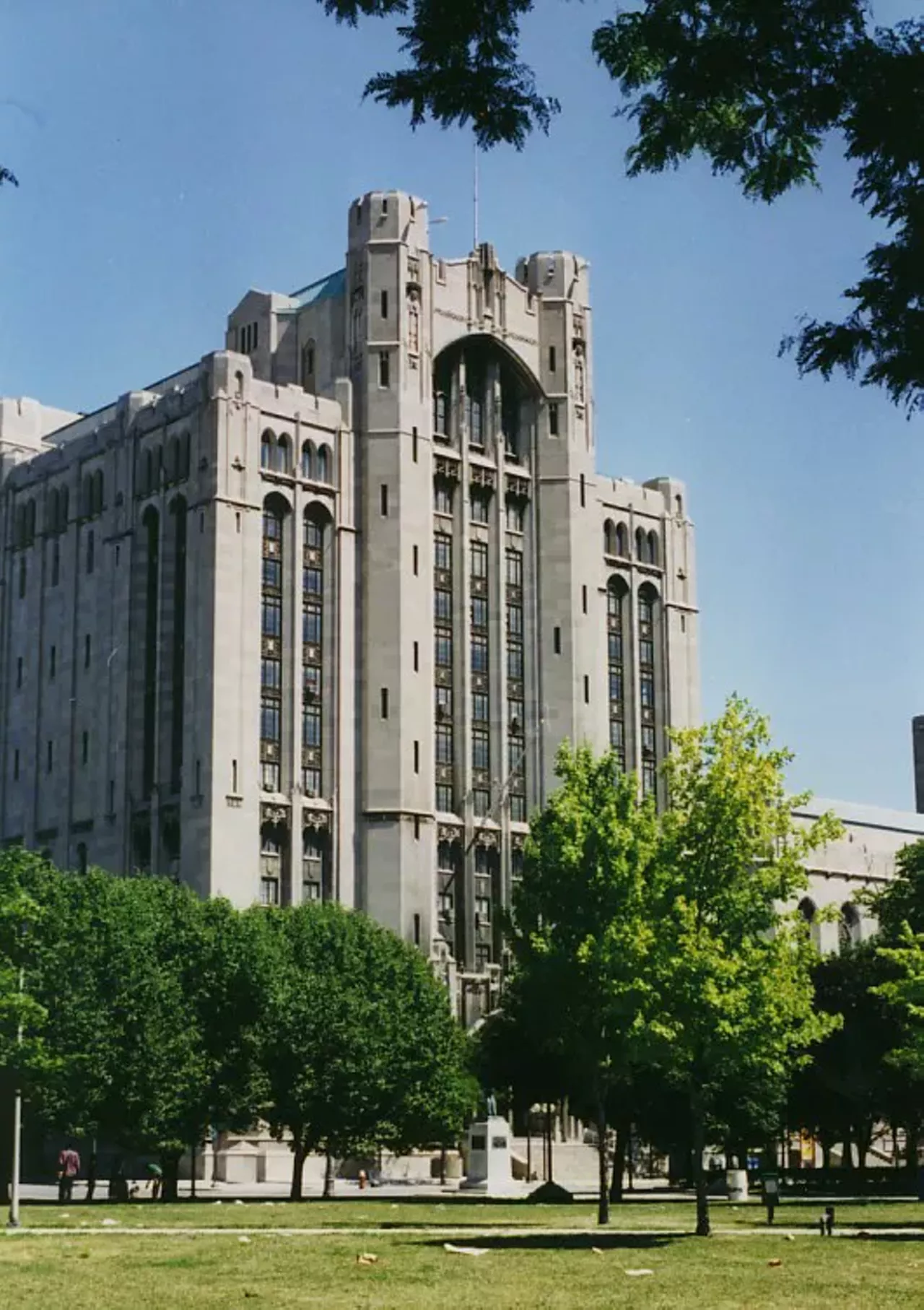 Diana&#146;s Hotel The lobby of Diana&#146;s hotel was, in reality, the lobby of the Masonic Temple. But that was not the only role the building played in the film. It also served as a D.C. men&#146;s room where Lois Lane cornered an evasive senator, as well as the site of an underground fight. (Photo credit: Carptrash via Wikimedia Commons)