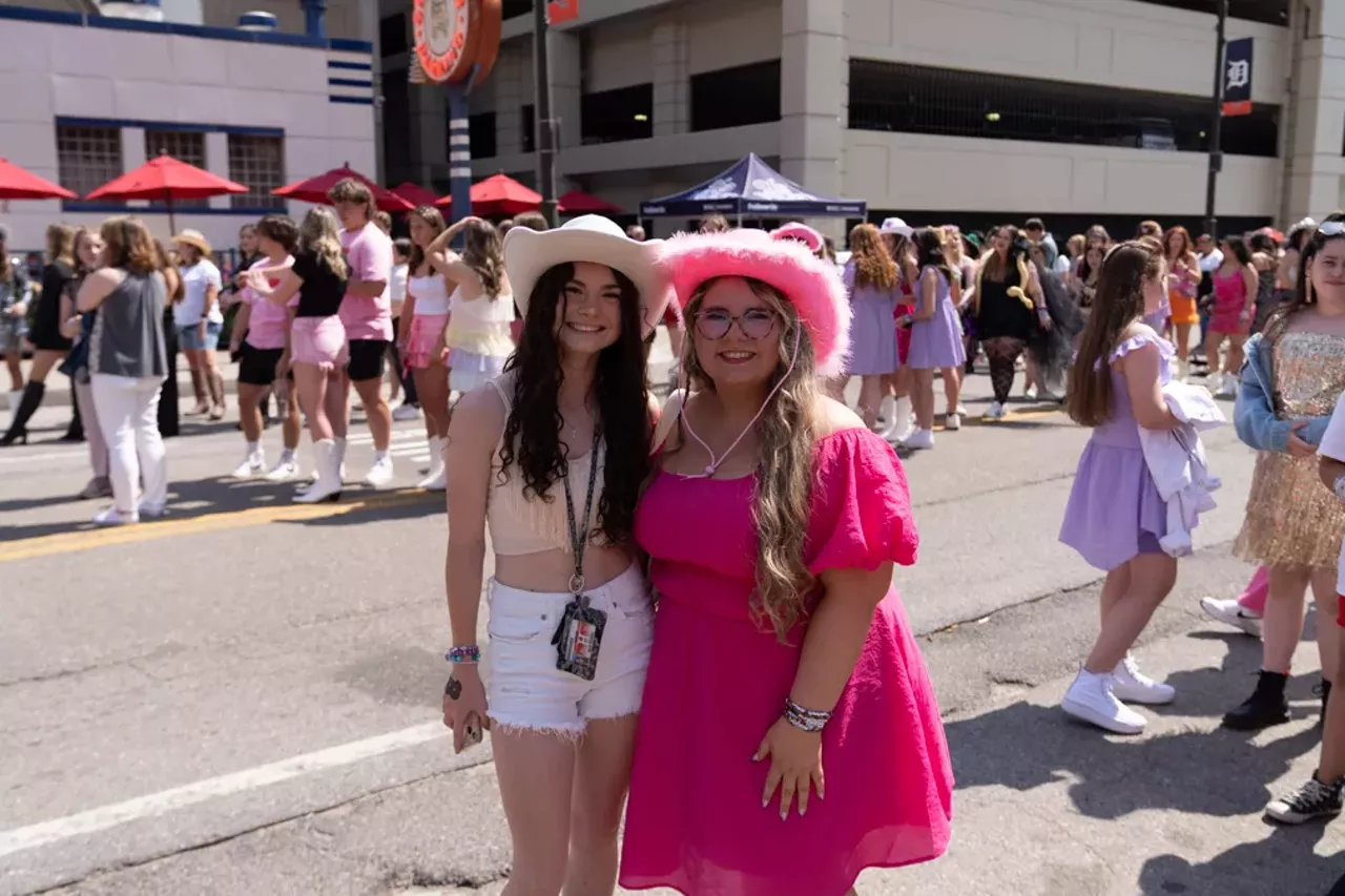 Image: Taylor Swift's Eras tour brings thousands of fans to Detroit — including Flavor Flav