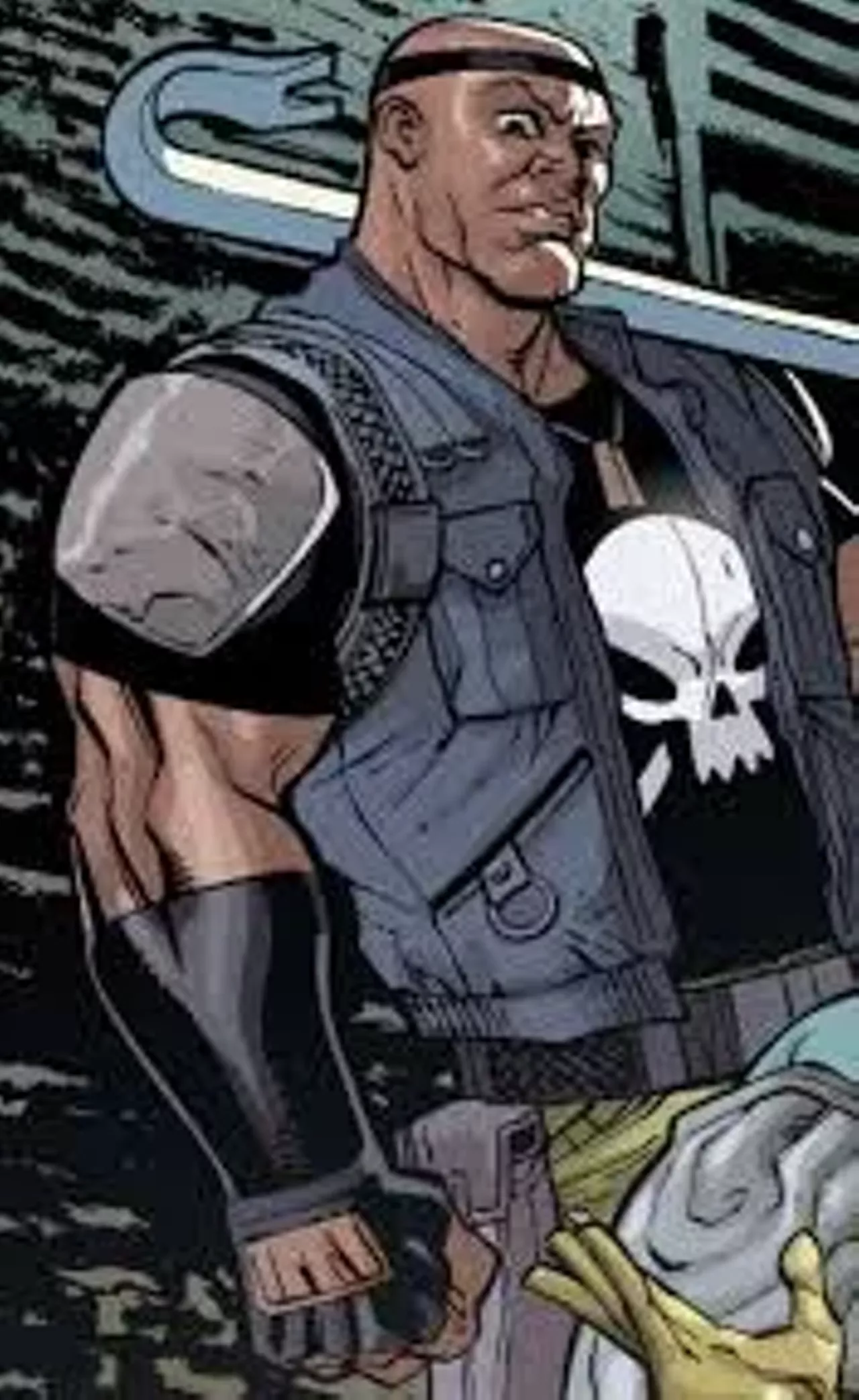 Crowbar
Supervillain Crowbar is actually Malcolm Tandy, a Detroit gang member who liked to rough people up with his namesake weapon. When the Overmaster (cosmic badass) infused Crowbar’s crowbar with energy, Tandy became a thorn in the Justice League’s side.